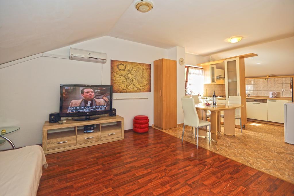 Apartmani Niki Hvar Hvar Town Bilik gambar