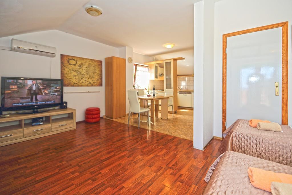 Apartmani Niki Hvar Hvar Town Bilik gambar